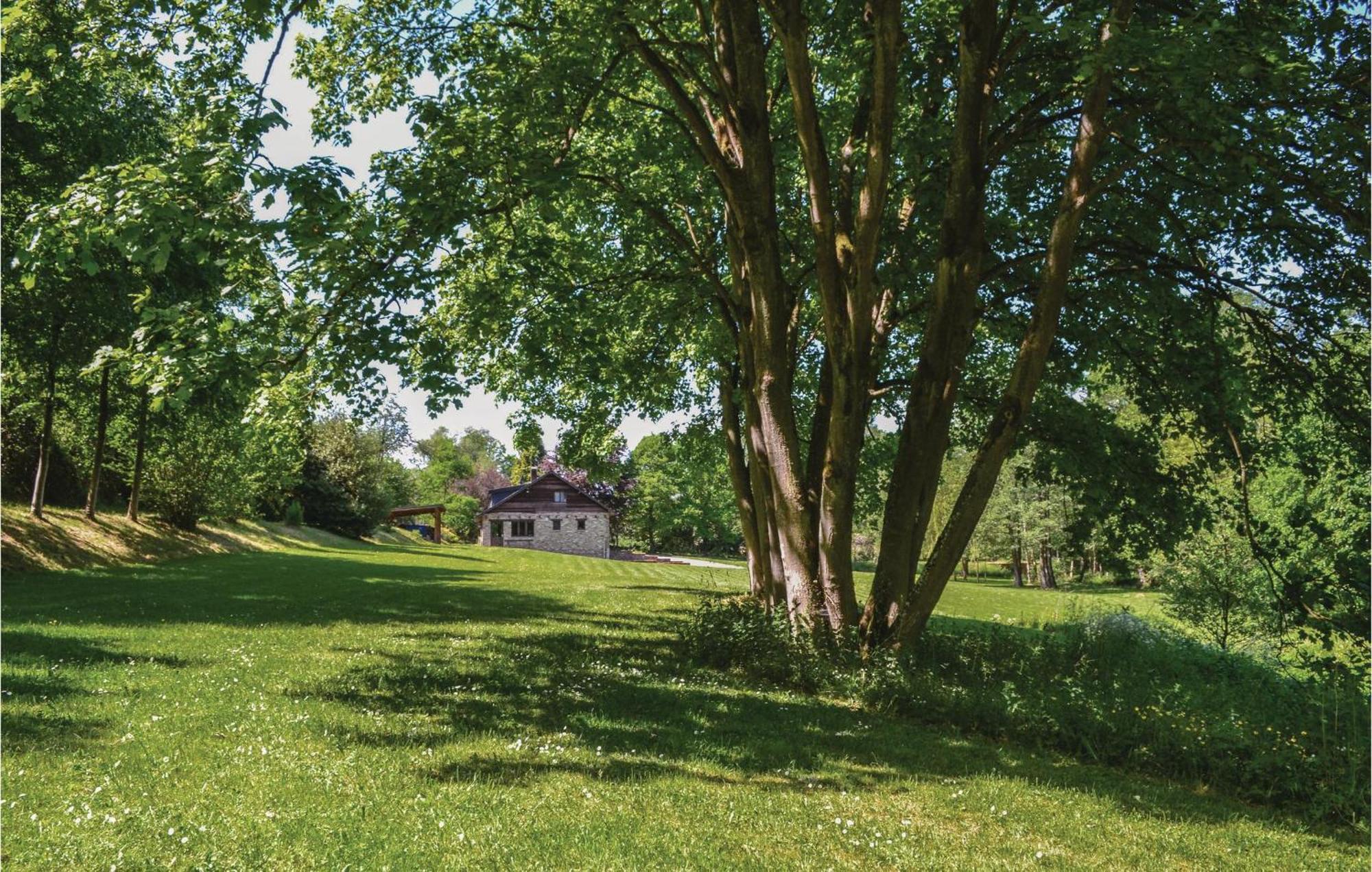Thanville Pondrome Экстерьер фото